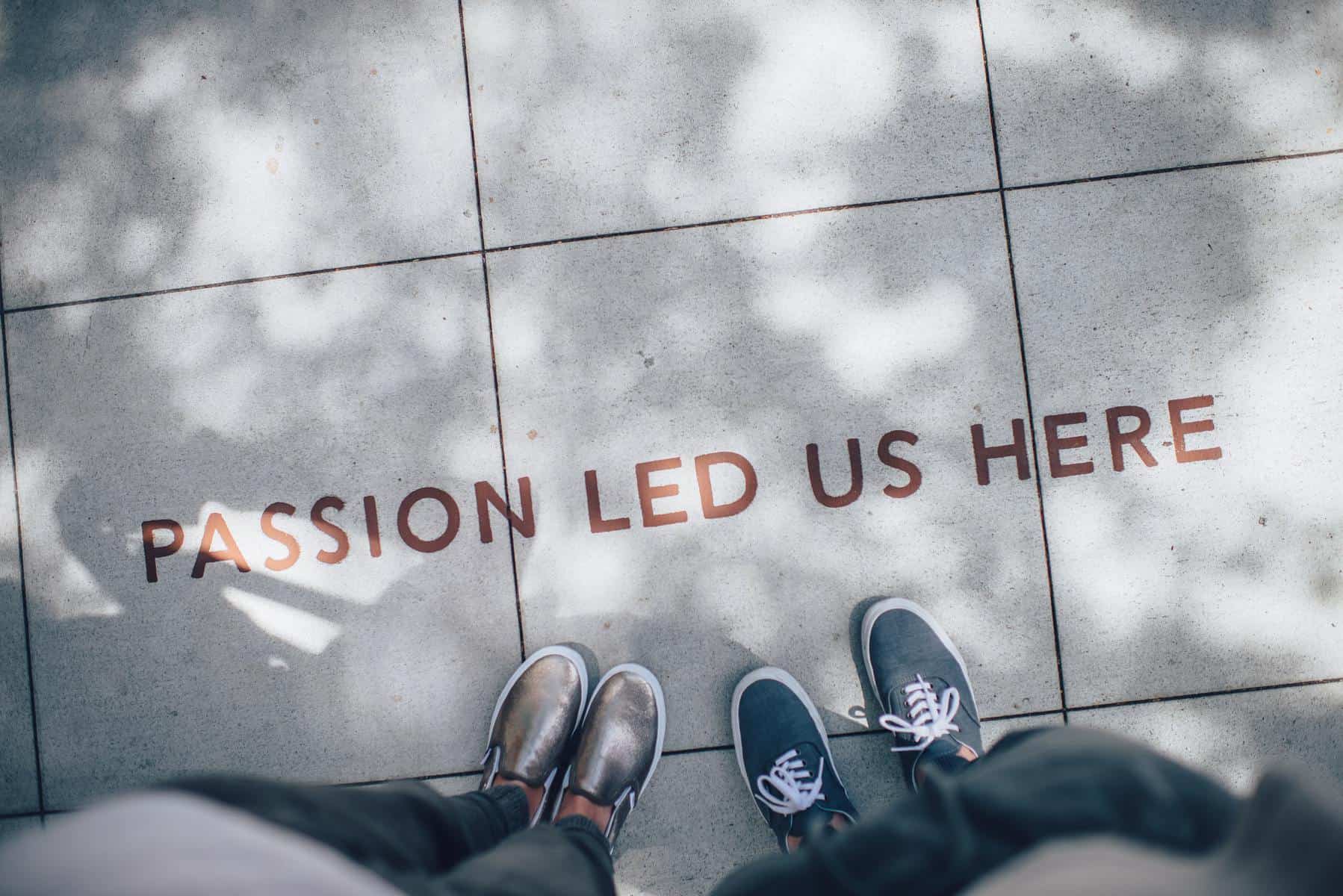 Sign on the ground