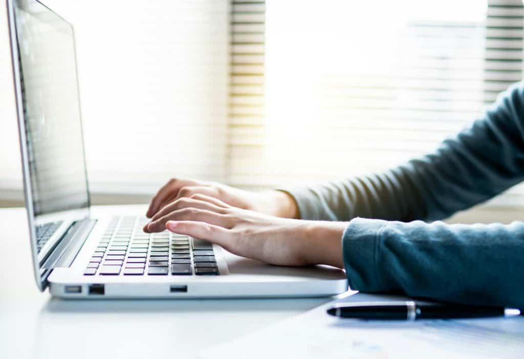 Adapting Oakley's Bold Design Philosophy for a High-impact E-commerce Website