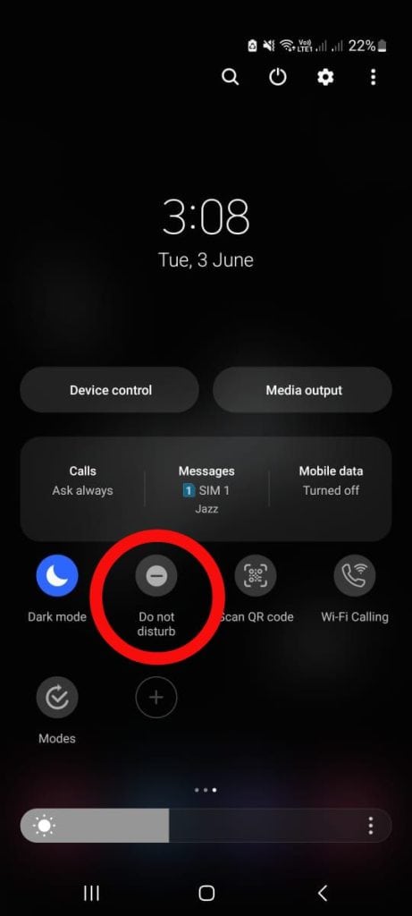 Quick Settings Menu to Turn Do Not Disturb On or Off on Android