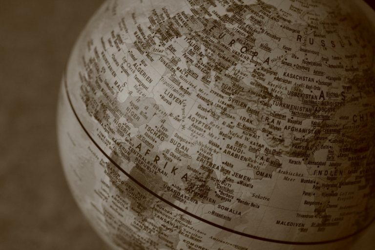 text website localization, hreflang example, global seo